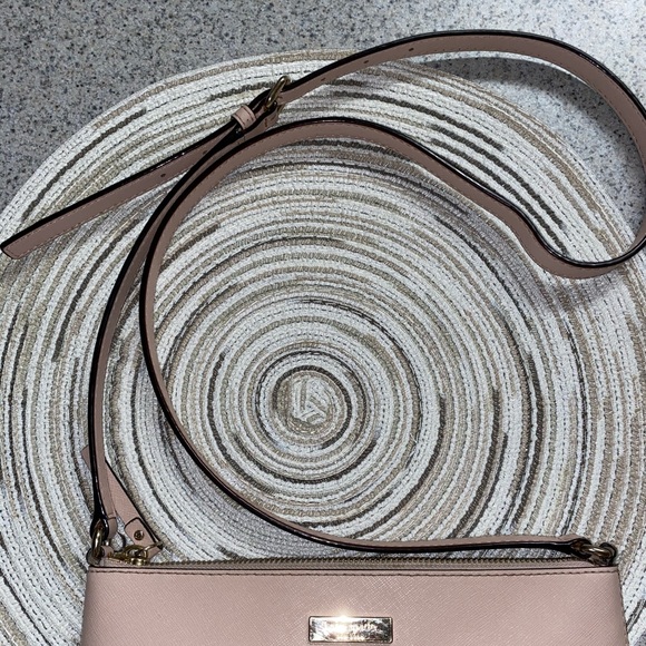 Kate Spade crossbody purse - Picture 4 of 6